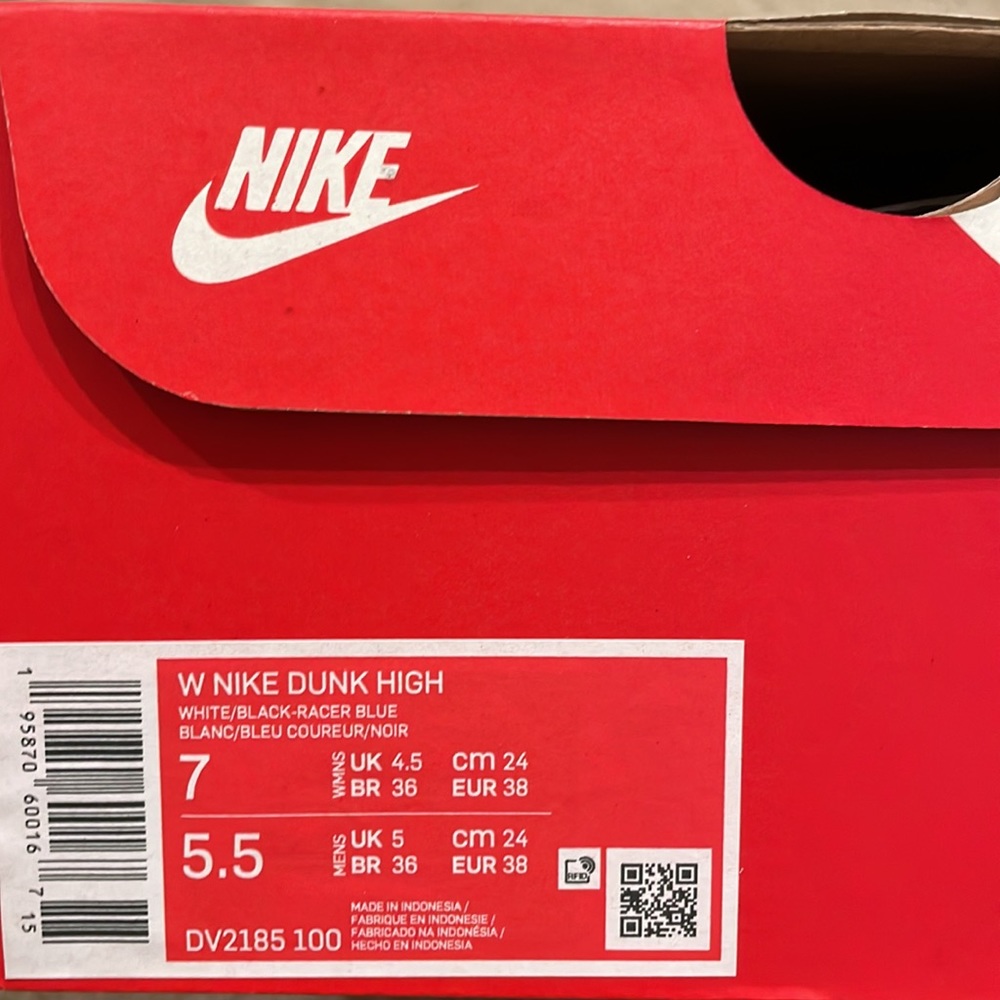 Nike Dunk High Women's Shoes Size W 7 / M 5.5 brand new with box - Picture 9 of 9